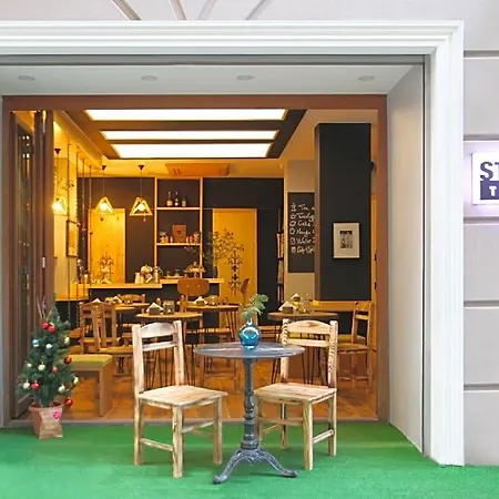 Taksim Hostel